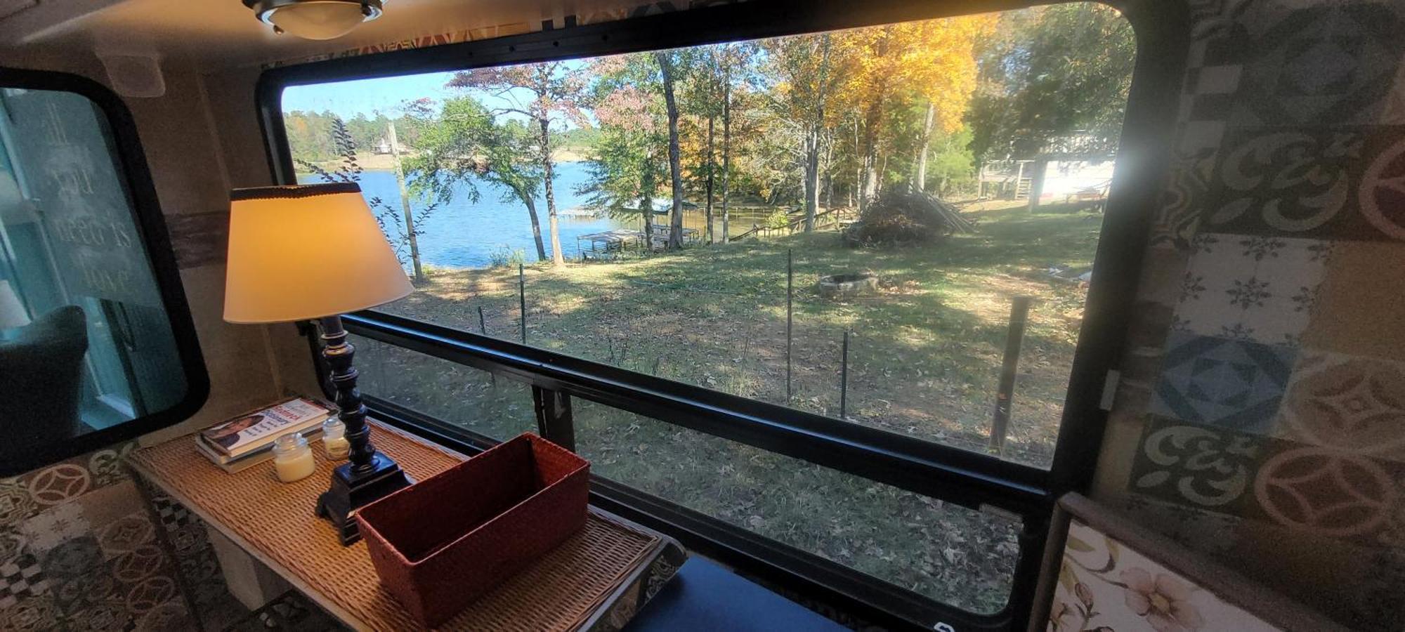 Logan Martin Lake Sunroom Линкълн Екстериор снимка